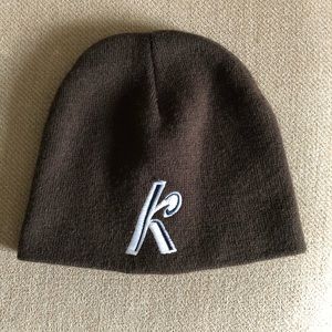 6/$45 ❄️ BNWOT unisex Kokanee beanie